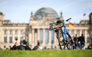 Negociações para formar Governo na Alemanha arrancam com encontro entre Liberais e Verdes