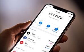 revolut açoes