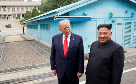 Trump lembra Kim Jong-un que tem 'tudo a perder' após novo teste na Coreia do Norte