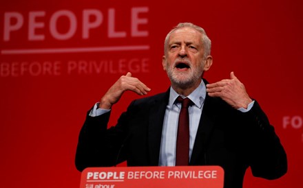 Corbyn revela discurso contra banqueiros e bilionários no Reino Unido