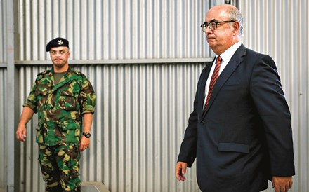 Tancos: MP pede absolvição de Azeredo Lopes e 10 anos de prisão para João Paulino