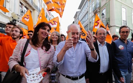 Rio elogia MP por ter 'cumprido obrigação' sobre Tancos depois de PS lhe 'ter dado tudo'