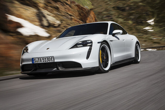 Porsche lança desportivo Taycan com propulsão totalmente elétrica