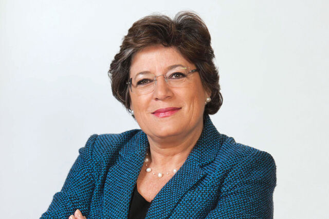 Ana Gomes pede demissão de Carlos Costa e Teixeira dos Santos