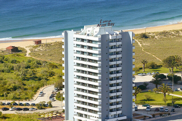 Hotel Luna Alvor Bay à venda num leilão online por 20,2 milhões