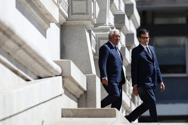 Rui Moreira leva Costa ao 'altar' com Rio no Porto