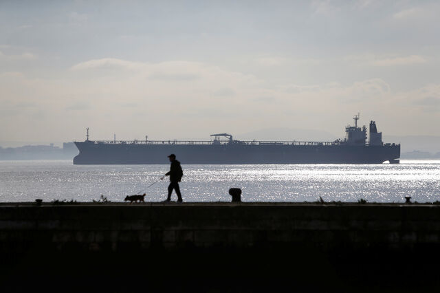 Lisboa despacha navios-fantasma venezuelanos