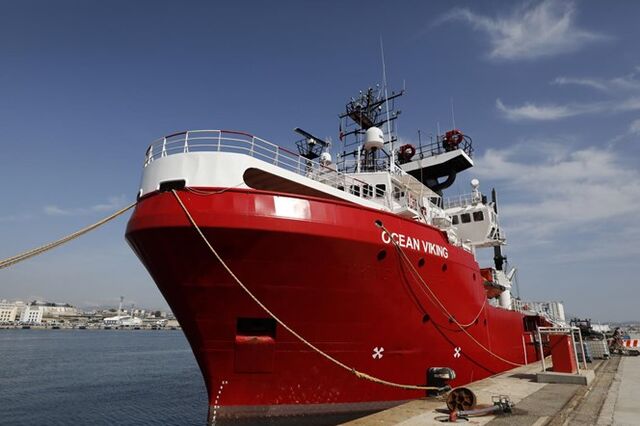 Portugal disponível para receber oito refugiados do Ocean Viking