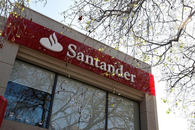 Santander dá 'spread' de 1% durante seis meses. Clientes 'Select' mantêm a taxa mínima