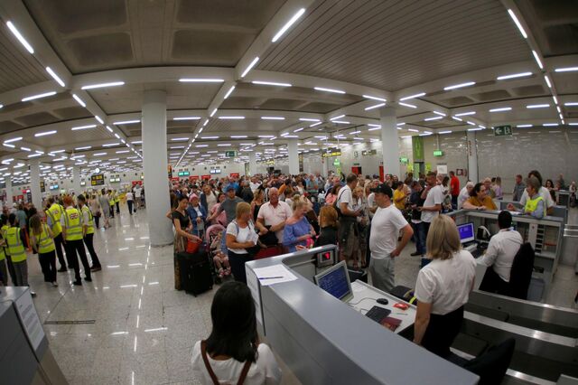 Thomas Cook faliu. O que se segue?