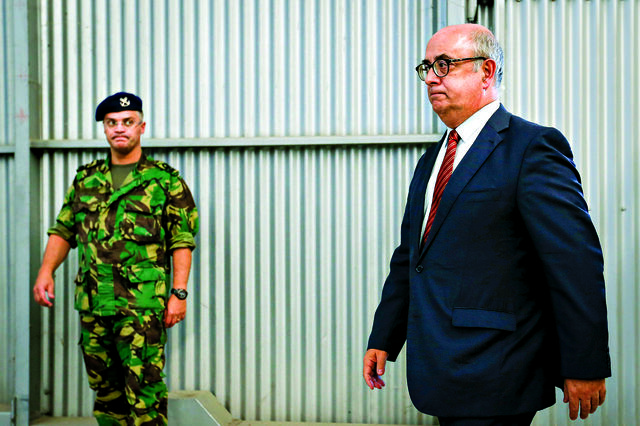 Tancos: Azeredo Lopes reitera inocência e diz que ida a julgamento era previsível