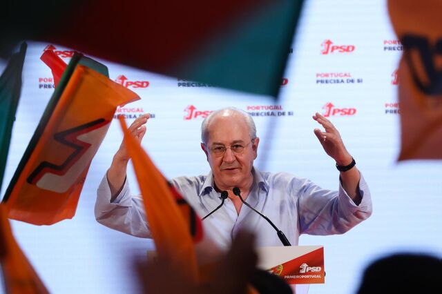 Rui Rio reeleito presidente do PSD