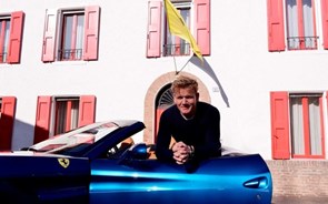 Gordon Ramsay, o chef ‘rockstar’ apaixonado pela Ferrari