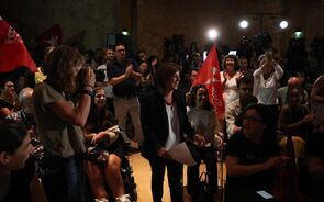 Bloco disponível para solução de quatro anos ou acordos pontuais