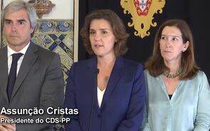 Cristas garante 'oposição' e não esclarece se fica como deputada