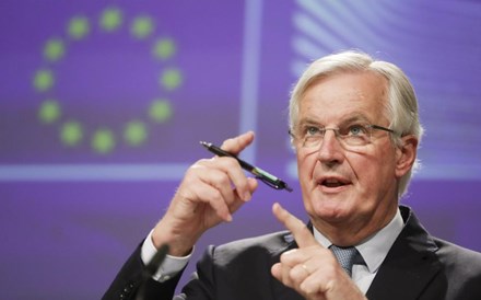 Barnier diz que UE deixa cair 'backstop' e aceita nova abordagem