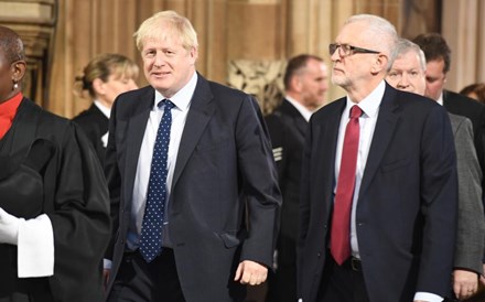 Johnson e Corbyn falham acordo sobre calendário. Eleições dependem da UE