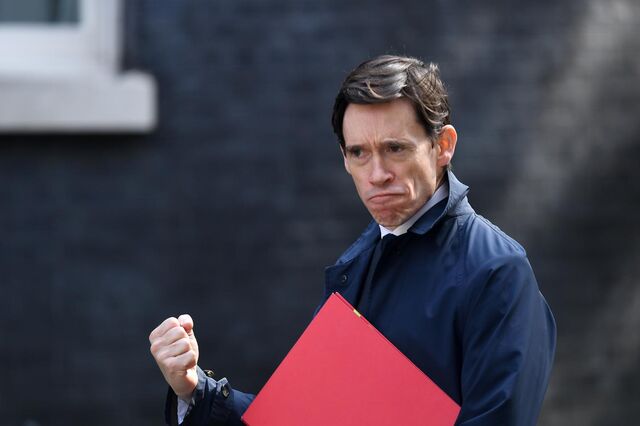Rival de Boris deixa parlamento para ser candidato a mayor de Londres