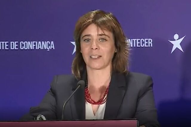 Catarina Martins corrige erro de ligar Relvas a Isabel dos Santos, mas mantém acusação