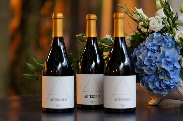 Vinho Aeternus faz tributo a Américo Amorim e custa 140 euros  