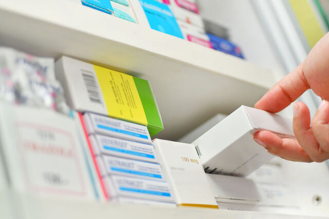 Aumentos na energia podem comprometer acesso a medicamentos, alerta associação