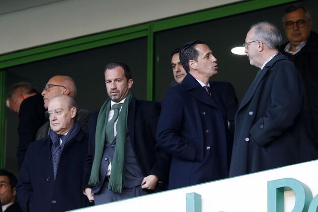 Porto dispara com regresso aos lucros. Sporting desce apesar de 'perdão'