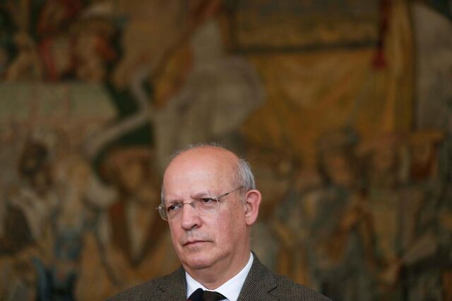 Decisão do Reino Unido é 'absurda', 'errada' e 'desapontante'