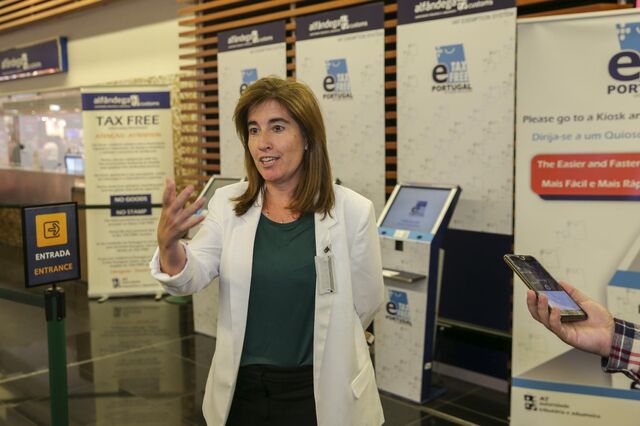 Governo está a 'tentar' dar contratos a prazo a 700 formadores do IEFP