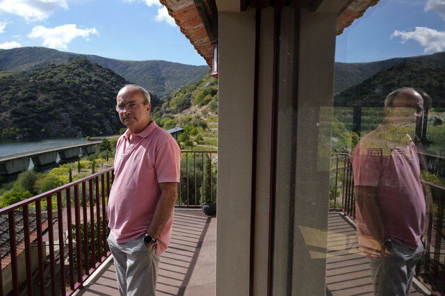 Herdeiro da Calem recupera tradição familiar do vinho no Douro