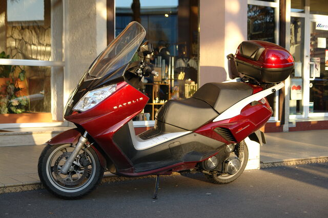 PSA vende divisão de motos da Peugeot criada há 121 anos