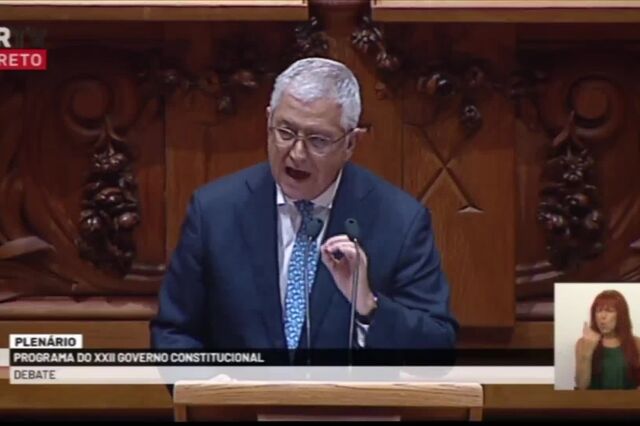 PSD duvida da estabilidade e admite que possa haver “pântanos” provocados por Costa