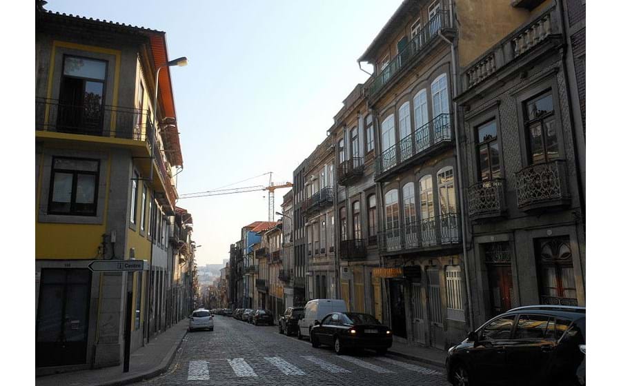 A Rua do Almada tem um preço médio de 72,9 euros.