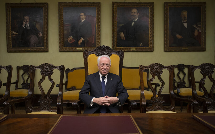 Carlos Costa
