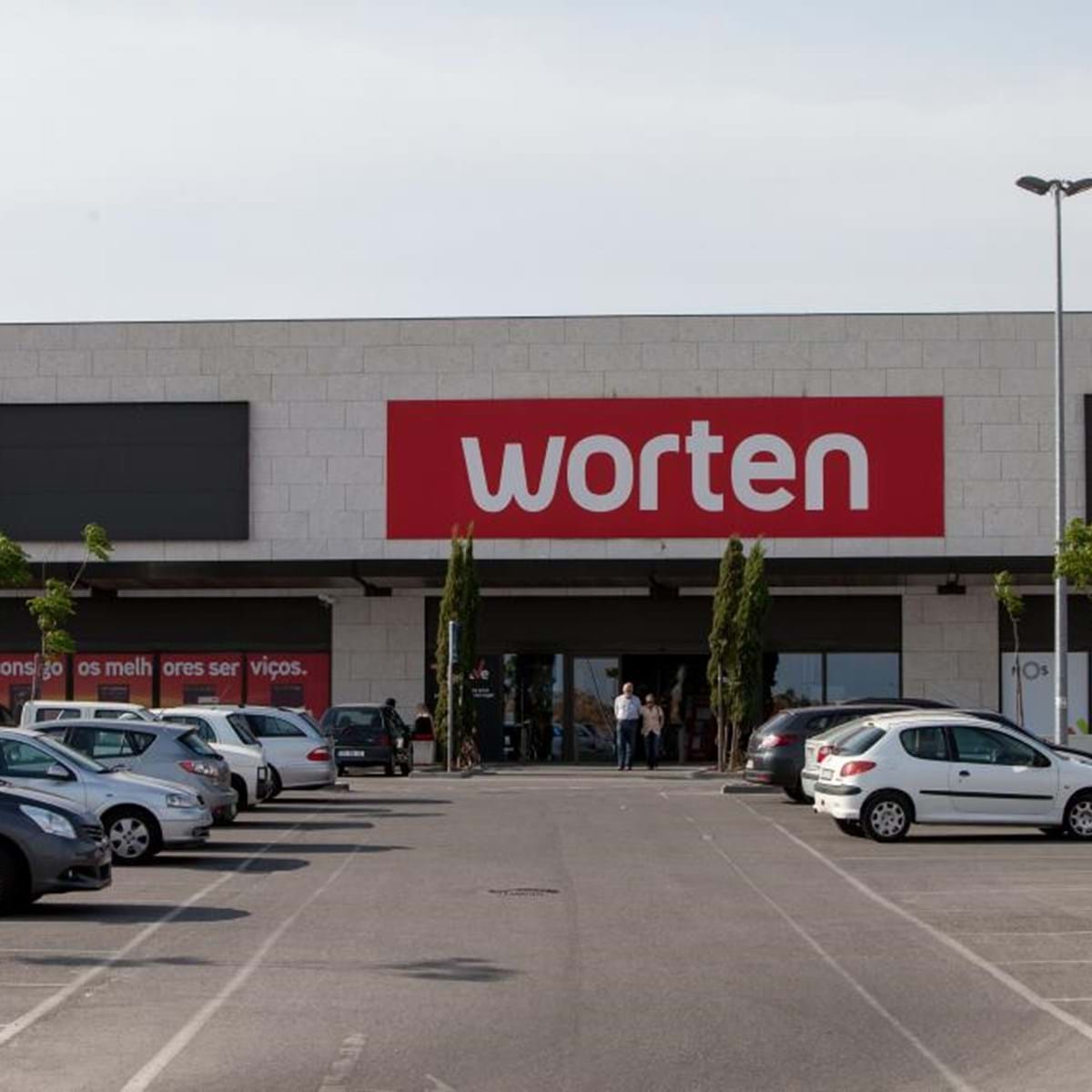 Worten vende 17 lojas em Espanha à MediaMarkt em negócio de cinco