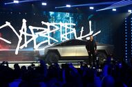 tesla cybertruck