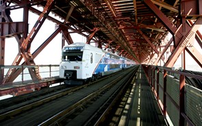 Estado e Fertagus assinam acordo que estende concessão da travessia no Tejo