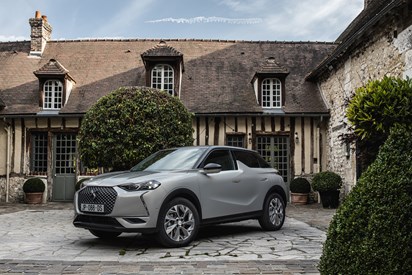 DS3 Crossback: de hatch esportivo a utilitário elétrico de luxo