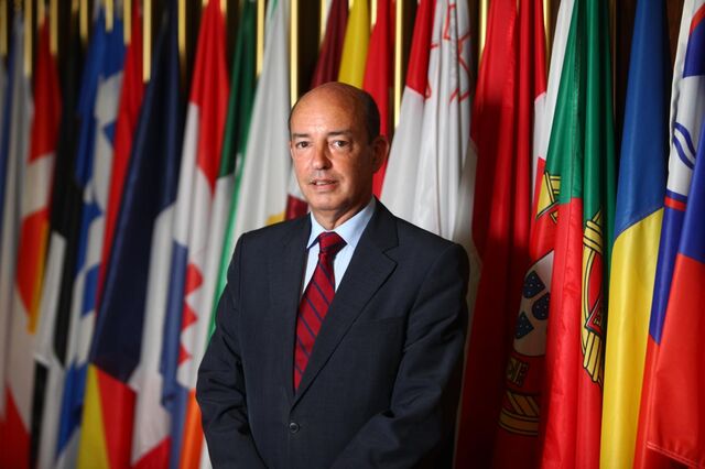Carlos Coelho: Brexit pode pôr em risco segurança dos dados dos europeus 