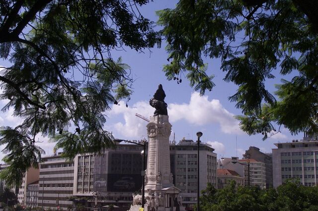 Cuatrecasas vai vender sede em Lisboa à Zurich por 25 milhões