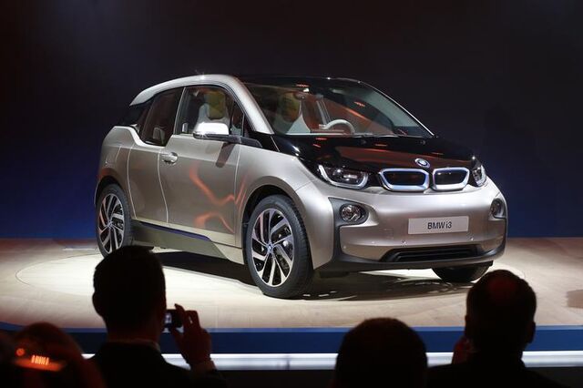 BMW garante fornecimento de lítio até 2024 por 540 milhões