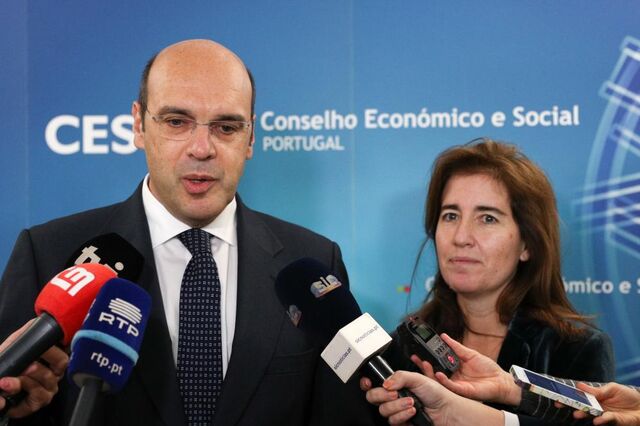 Corte no abastecimento também dá acesso a “lay-off”
