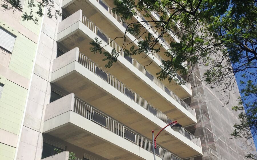 Edificio 5 de Outubro casas imobiliario habitação antiga cosec
