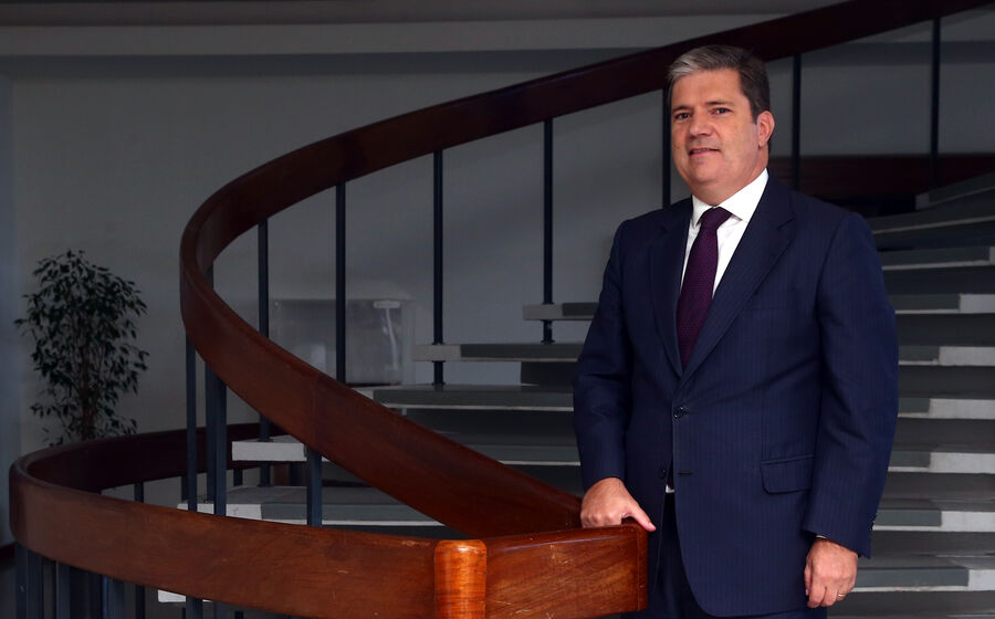 Paulo Núncio: 'O IRS já é muitíssimo progressivo' clip 5 progresso╠âes.mp4