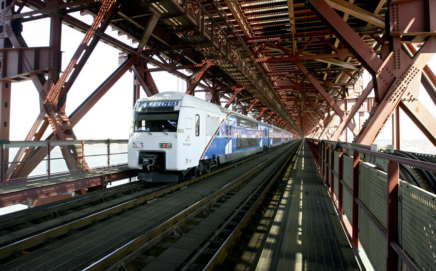 Fertagus comboio ponte
