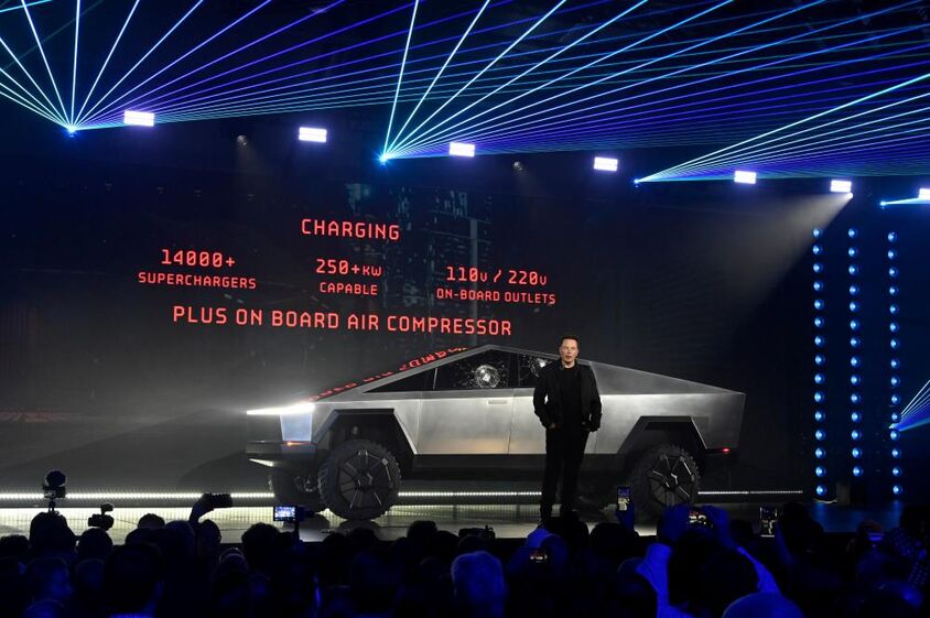 tesla cybertruck