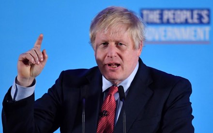 Boris Johnson melhora e sai dos cuidados intensivos