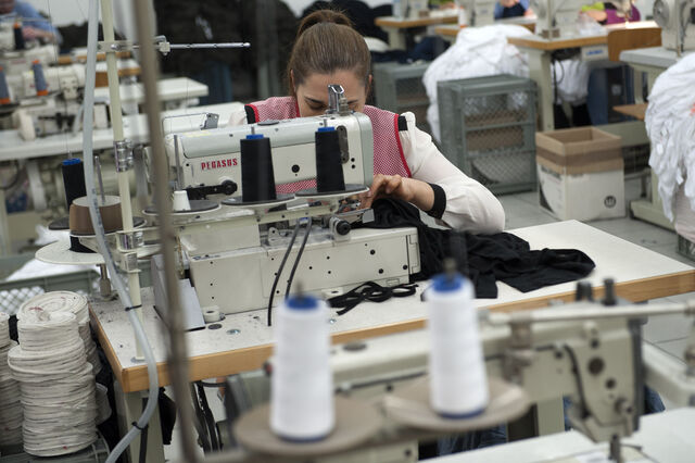 Têxtil perde 2 mil empresas e 28 mil empregos até 2025