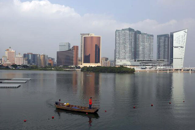 Receitas do jogo em Macau descem 25% em outubro para o pior resultado do ano