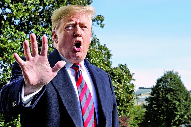 Câmara dos Representantes aprova 'impeachment' a Trump. Processo passa para o Senado