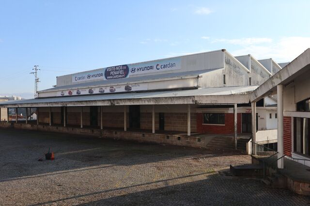 Paredes expropria adega para construir centro de congressos 